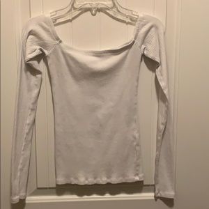 hollister off the shoulder crop top